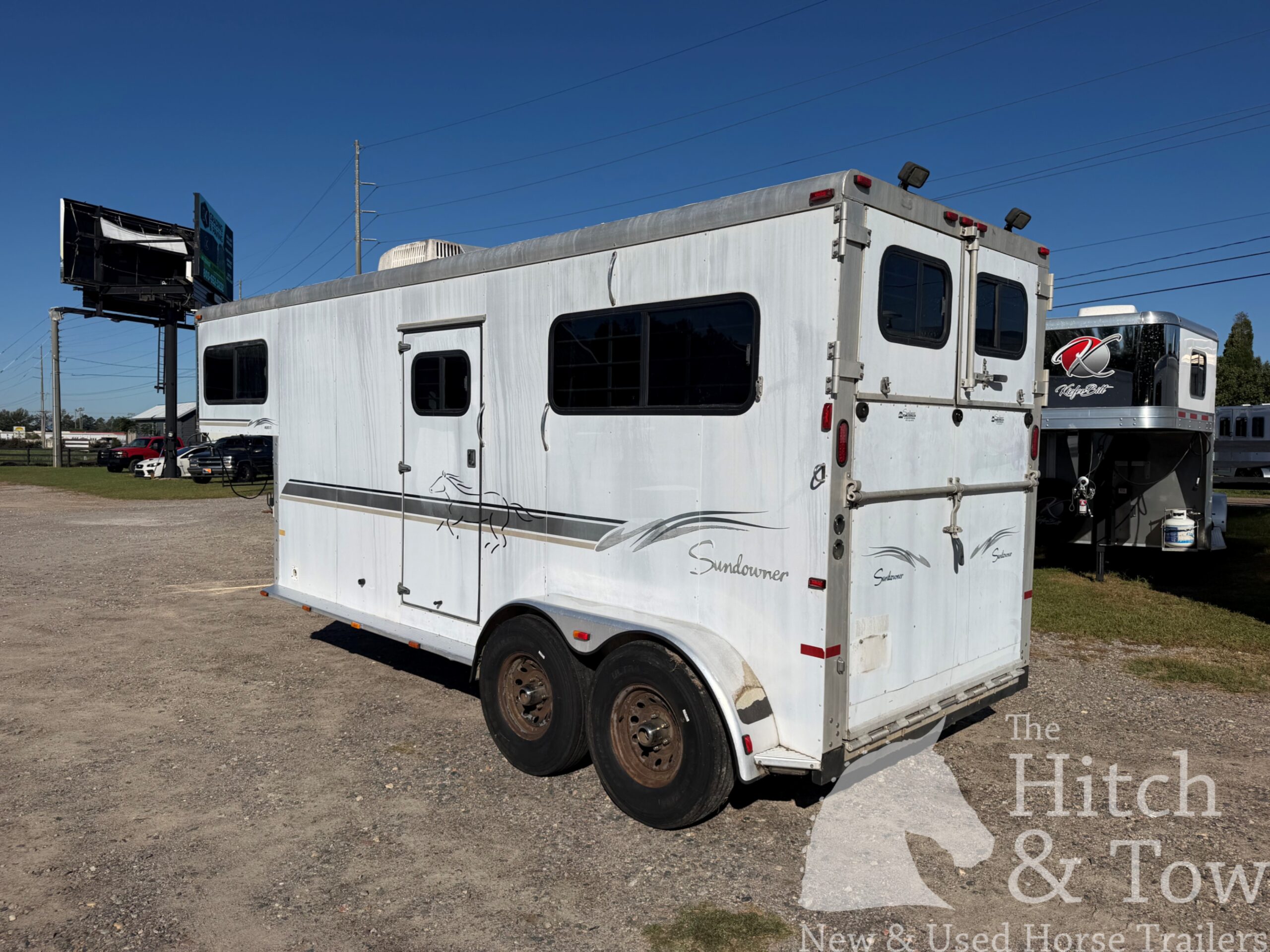 2000 SUNDOWNER 2 HORSE GOOSENECK WARMBLOOD DIMENSIONS! $10,900
