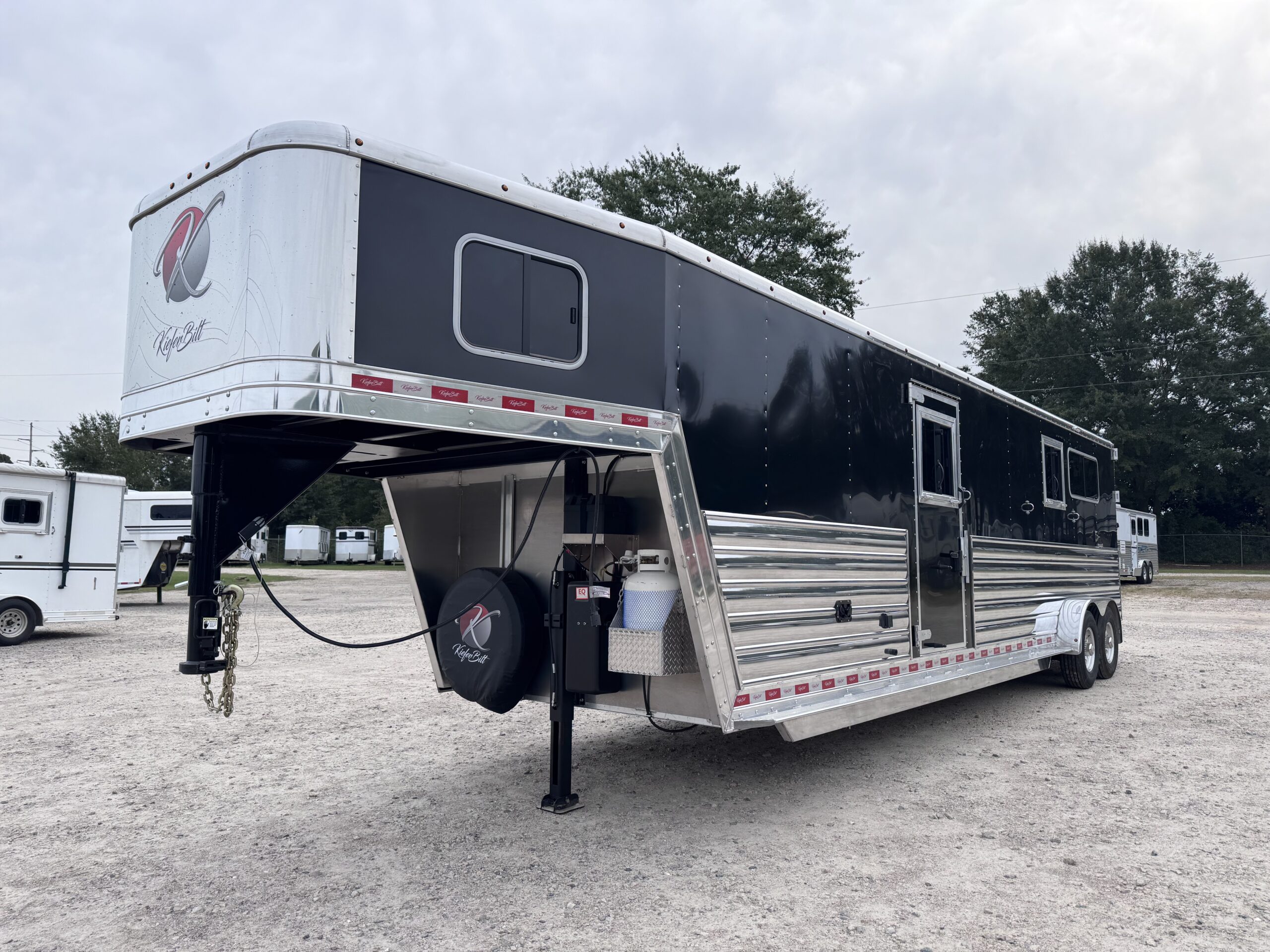 2027 KieferBilt Trailers 2+1 GOOSENECK W/ WEEKENDER & UPGRADES! $75,900