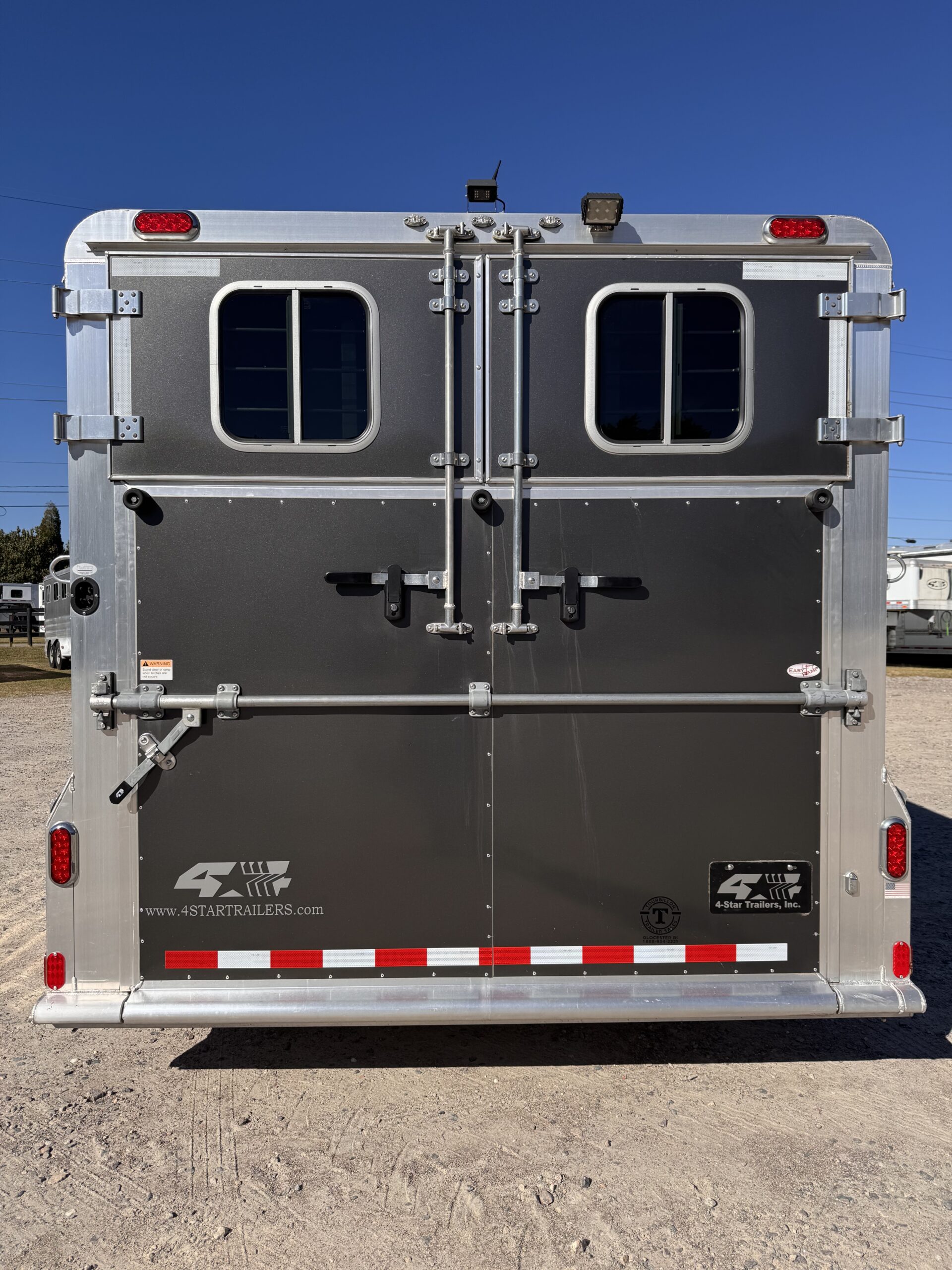 2023 4 STAR 6/7 HORSE HEAD TO HEAD W/ UPGRADES $107,900
