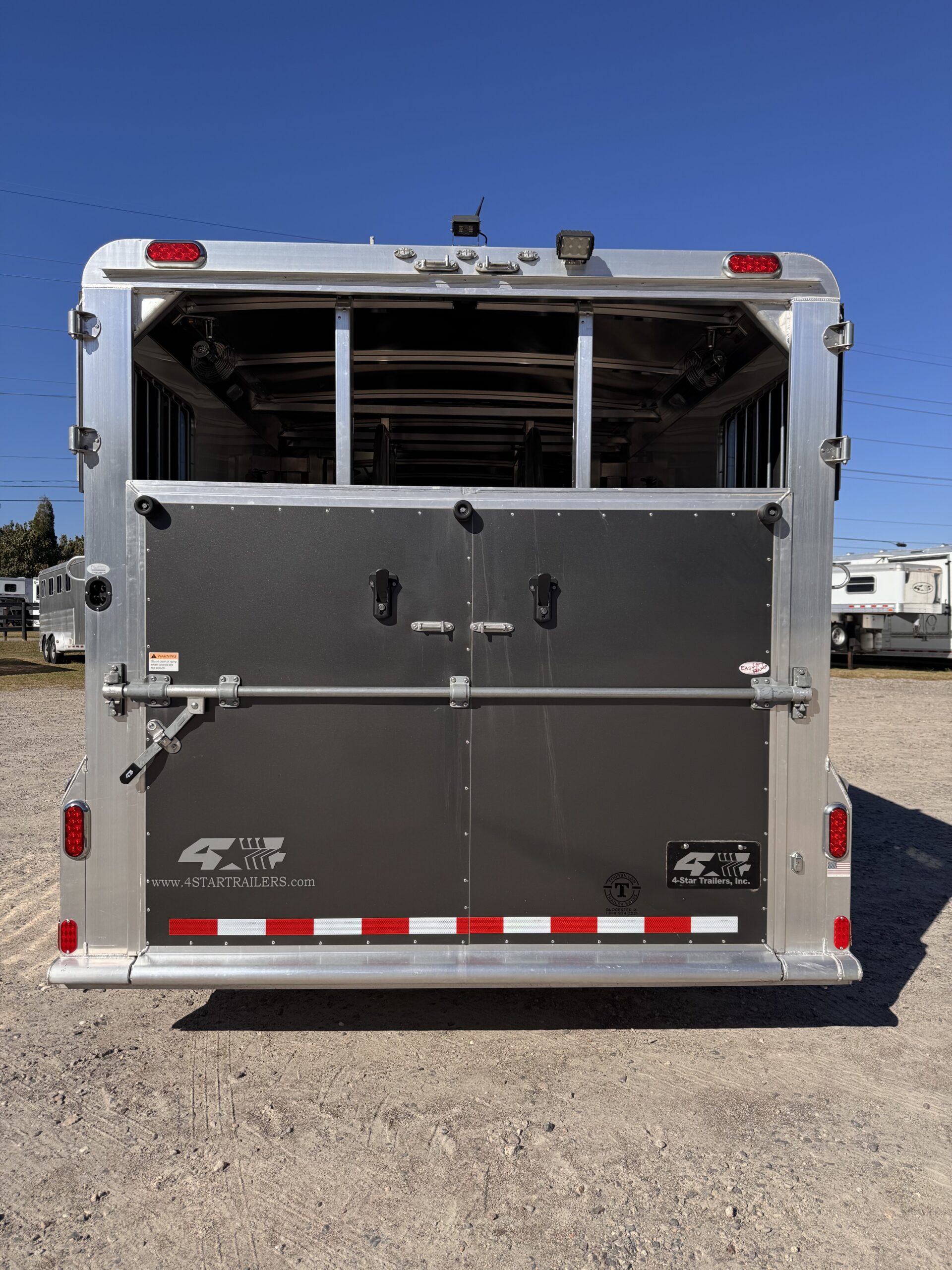 2023 4 STAR 6/7 HORSE HEAD TO HEAD W/ UPGRADES $107,900