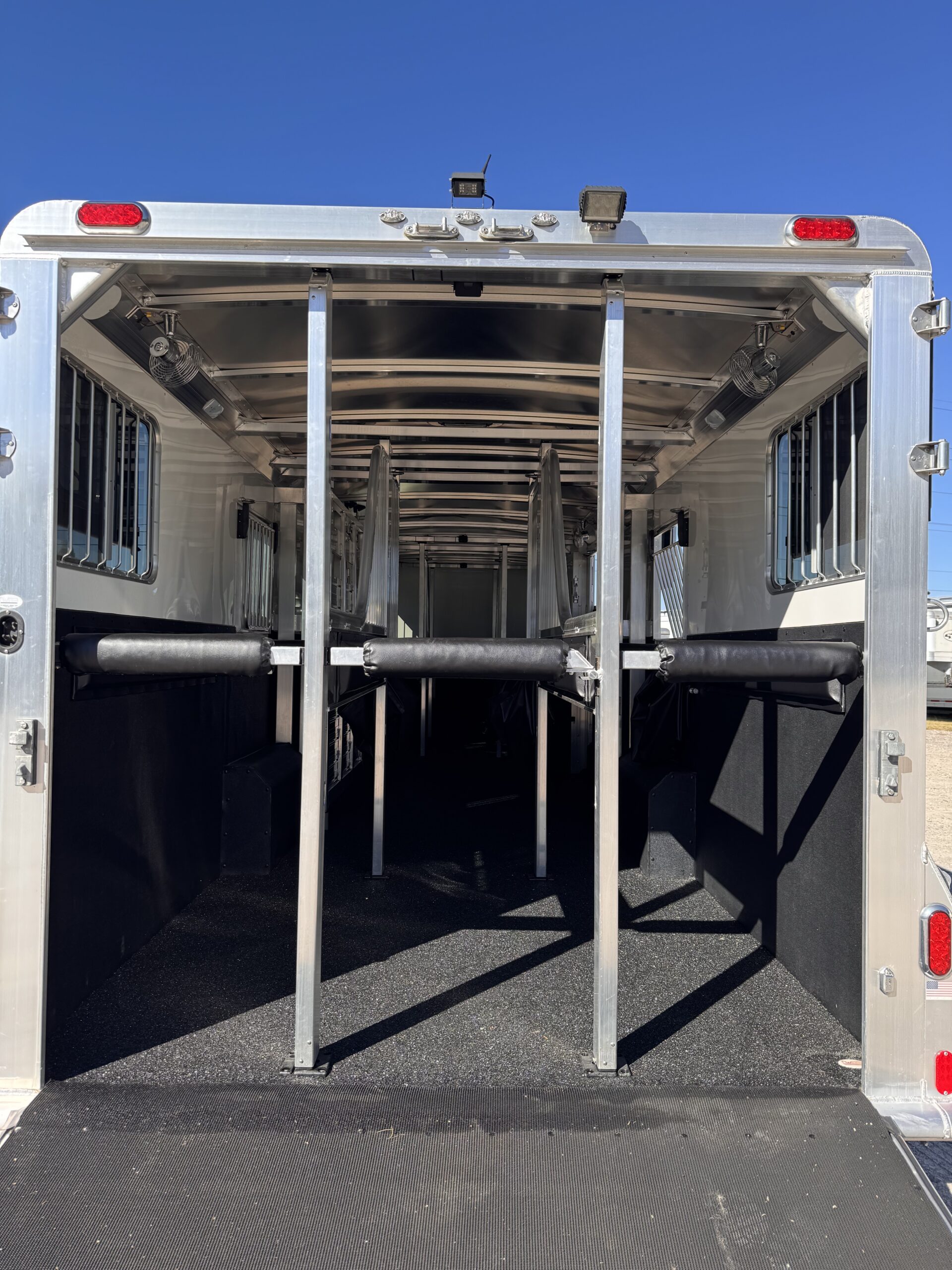 2023 4 STAR 6/7 HORSE HEAD TO HEAD W/ UPGRADES $107,900