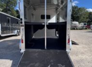 LIGHTLY USED~ 2026 4 STAR 2 HORSE STRAIGHT LOAD BUMPER PULL W/ SIDE RAMP! $42,900