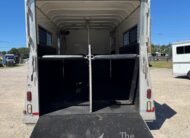 2009 GORE 2 HORSE GOOSENECK W/ SIDE RAMP, HYDRAULIC JACK, ETC! $19,900