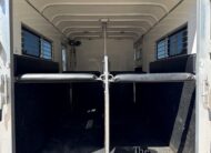 2009 GORE 2 HORSE GOOSENECK W/ SIDE RAMP, HYDRAULIC JACK, ETC! $19,900